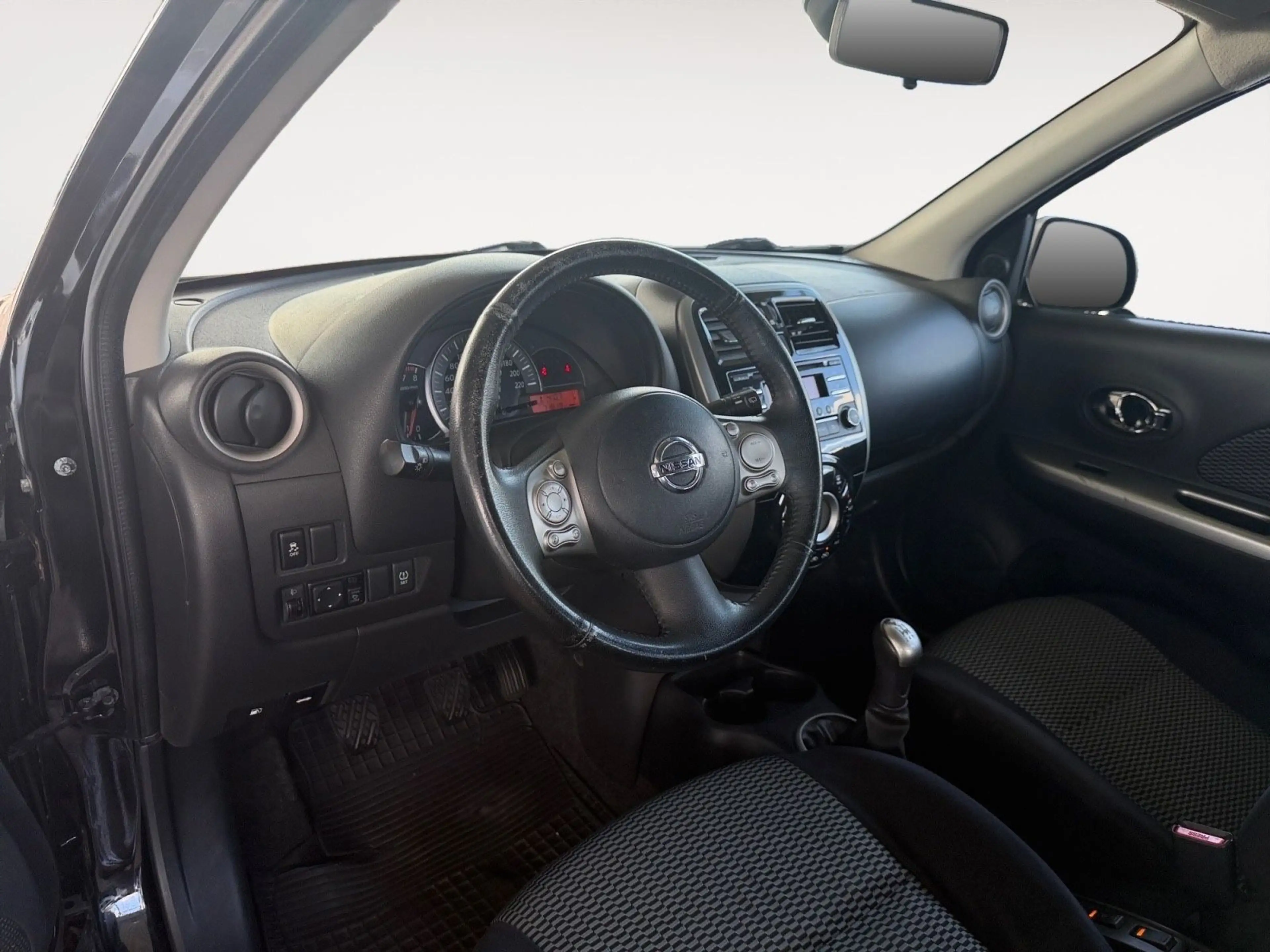Nissan Micra 1.2 Sitzheizung Klima USB neue Inspektion — photo 10