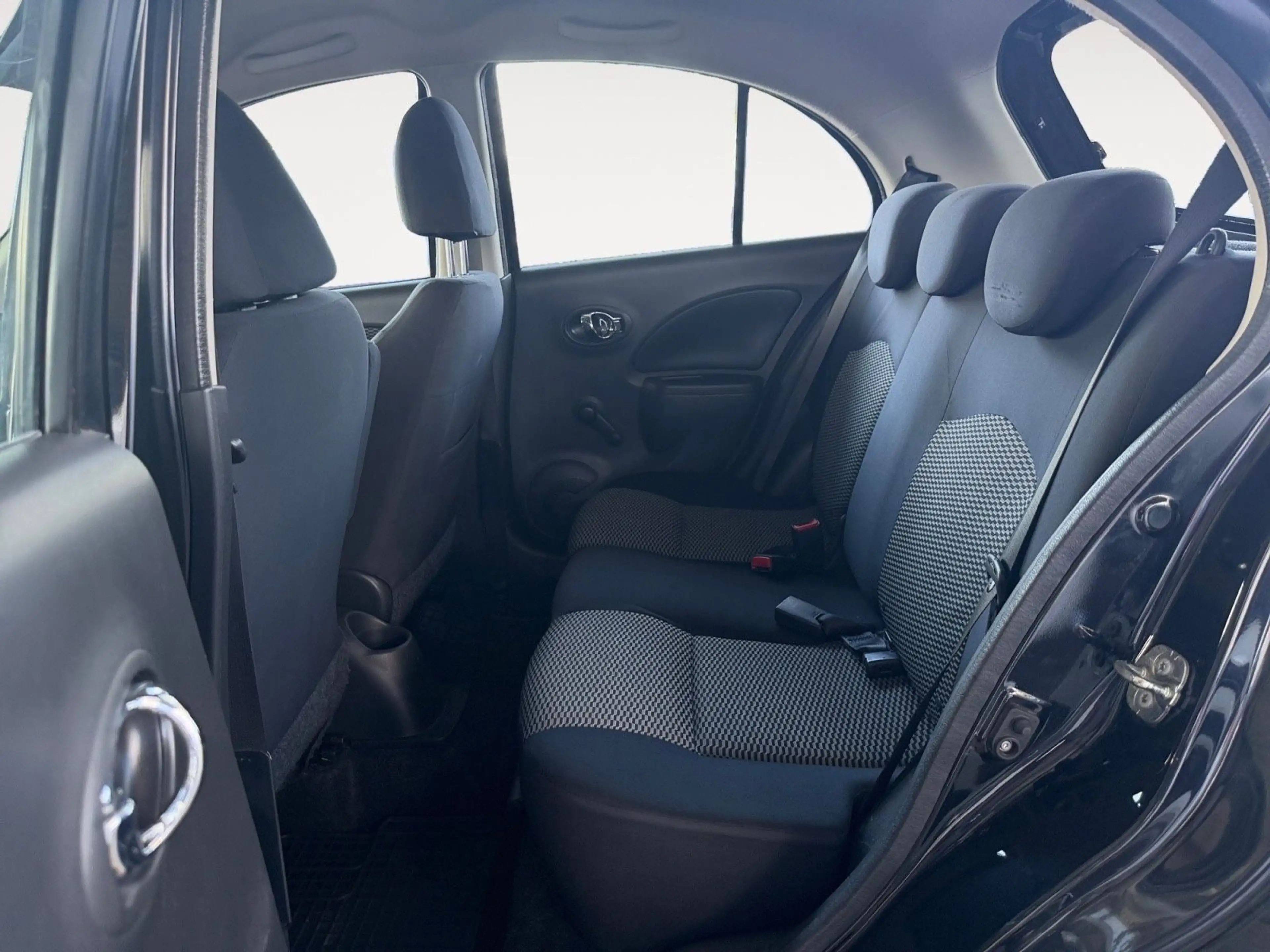 Nissan Micra 1.2 Sitzheizung Klima USB neue Inspektion — photo 12