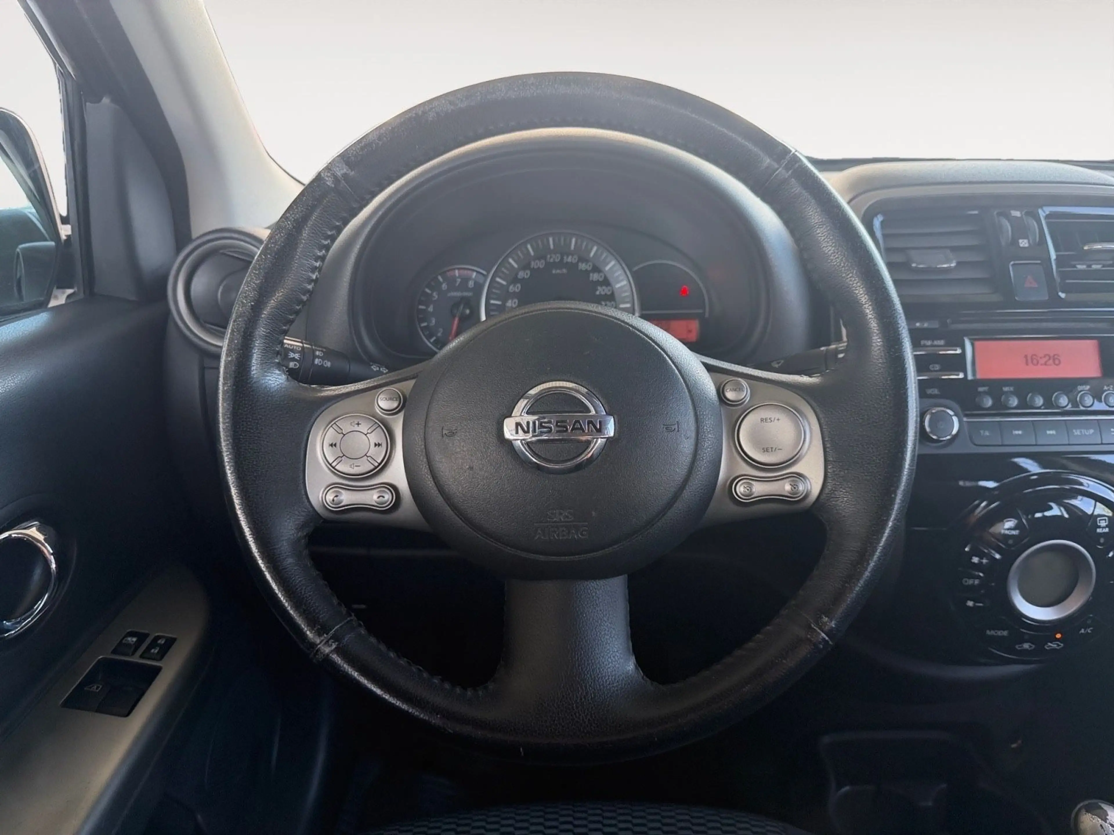 Nissan Micra 1.2 Sitzheizung Klima USB neue Inspektion — photo 14