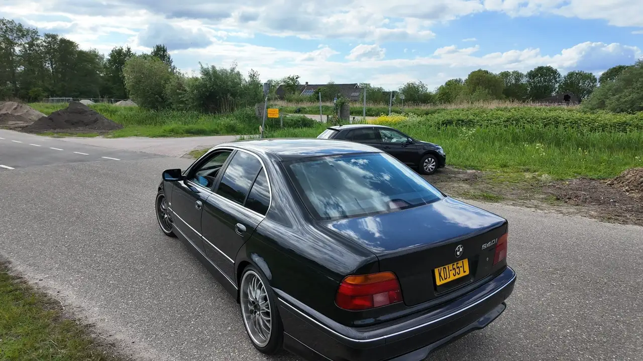 BMW 540i, foto 4
