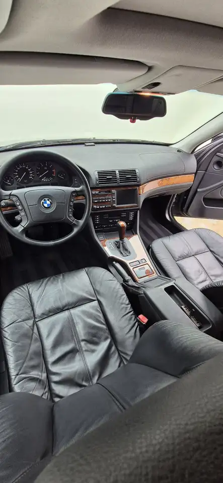 BMW 540i, foto 10