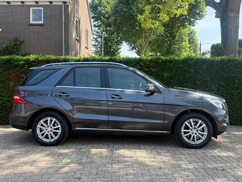 Mercedes-Benz ML 350 |LED|BT Audio| — photo 4