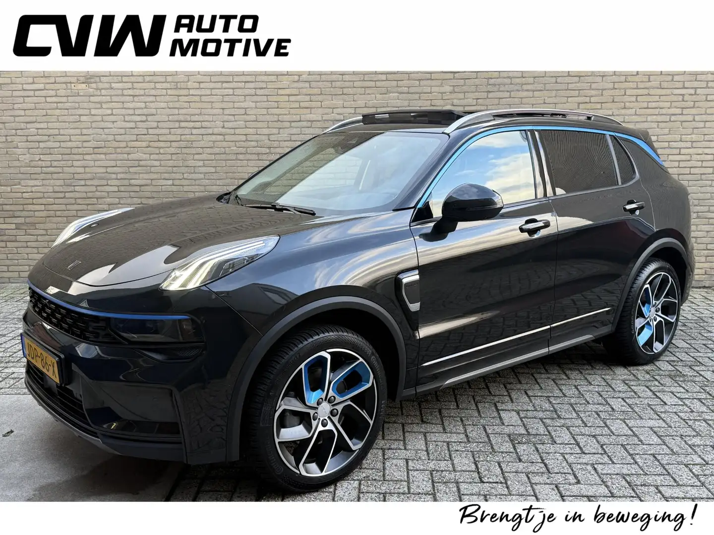 Lynk & Co 01 1.5 PHEV 261pk | Afneembare trekhaak | Panoramadak Noir - 1