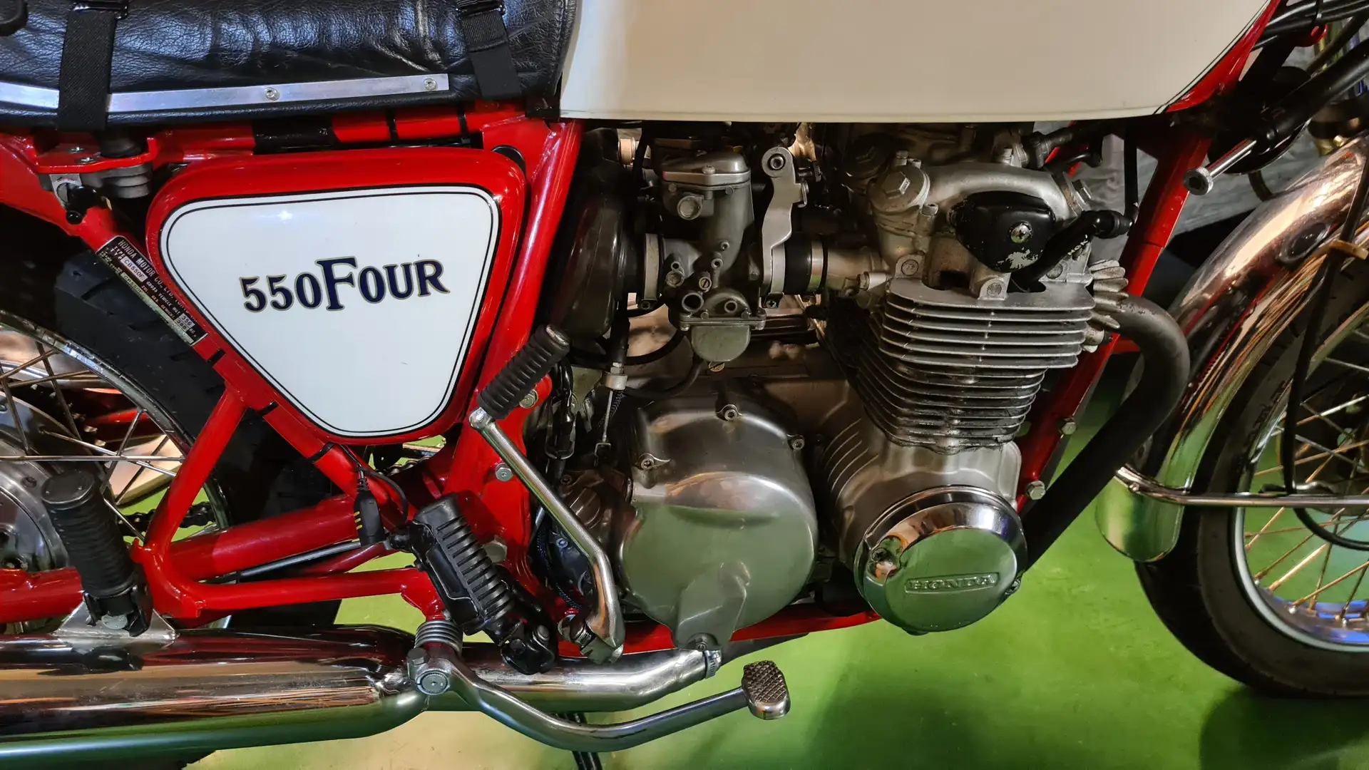 Honda CB 550 SUPERSPORT Bianco - 1