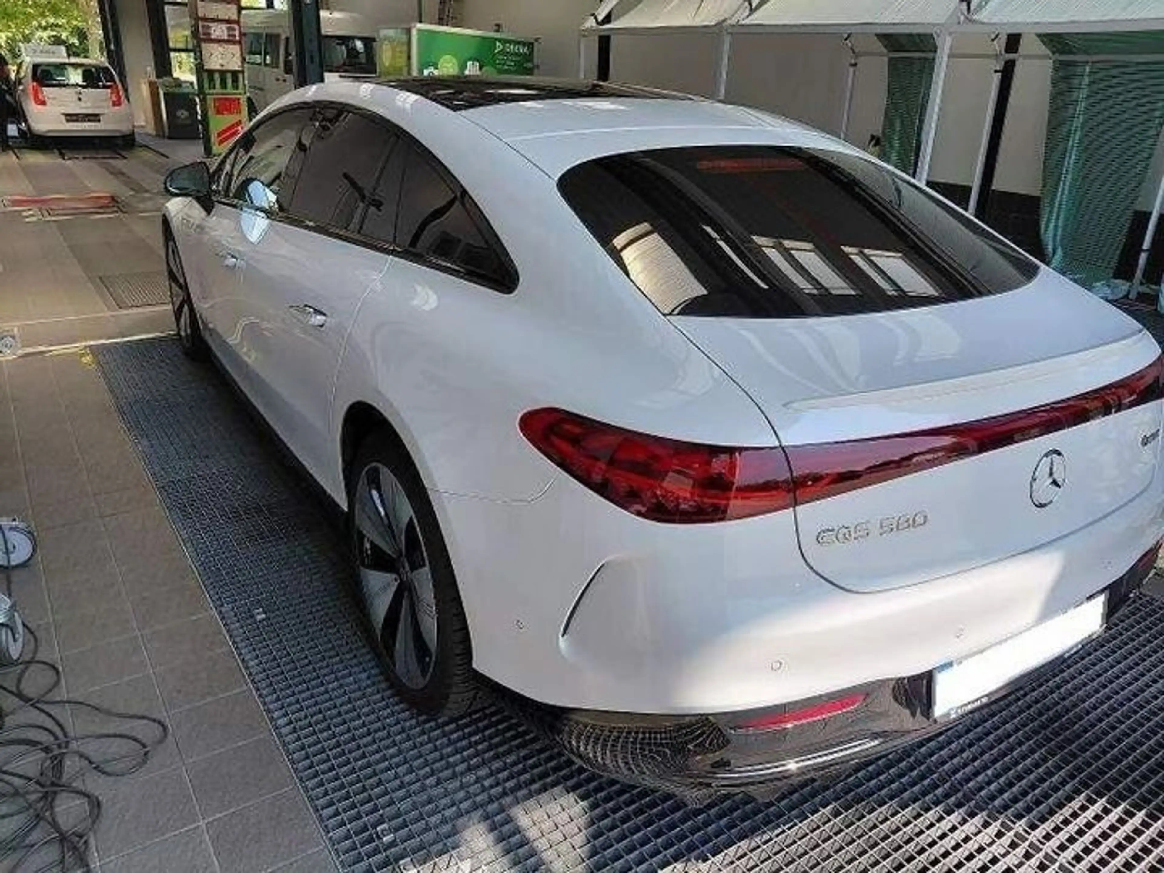 Mercedes-Benz EQS 580 AMG ManufakturInterieur TV Masage AR-HUD — photo 5