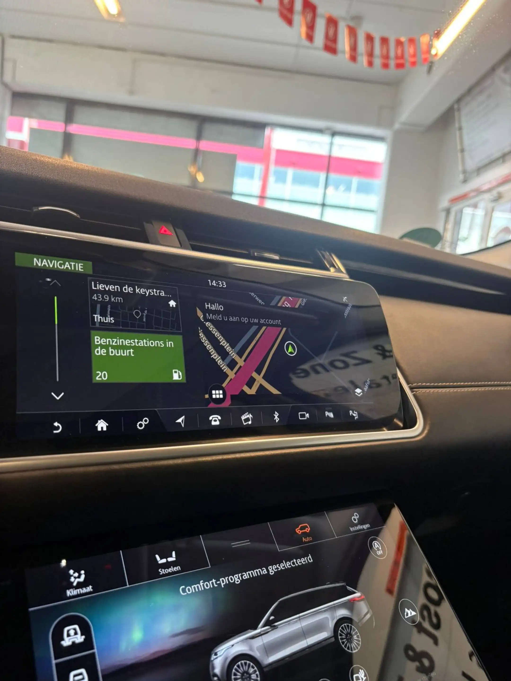 Land Rover Range Rover Velar 2.0 P300 Turbo AWD R-Dynamic HSE | Panoramadak | L — photo 15