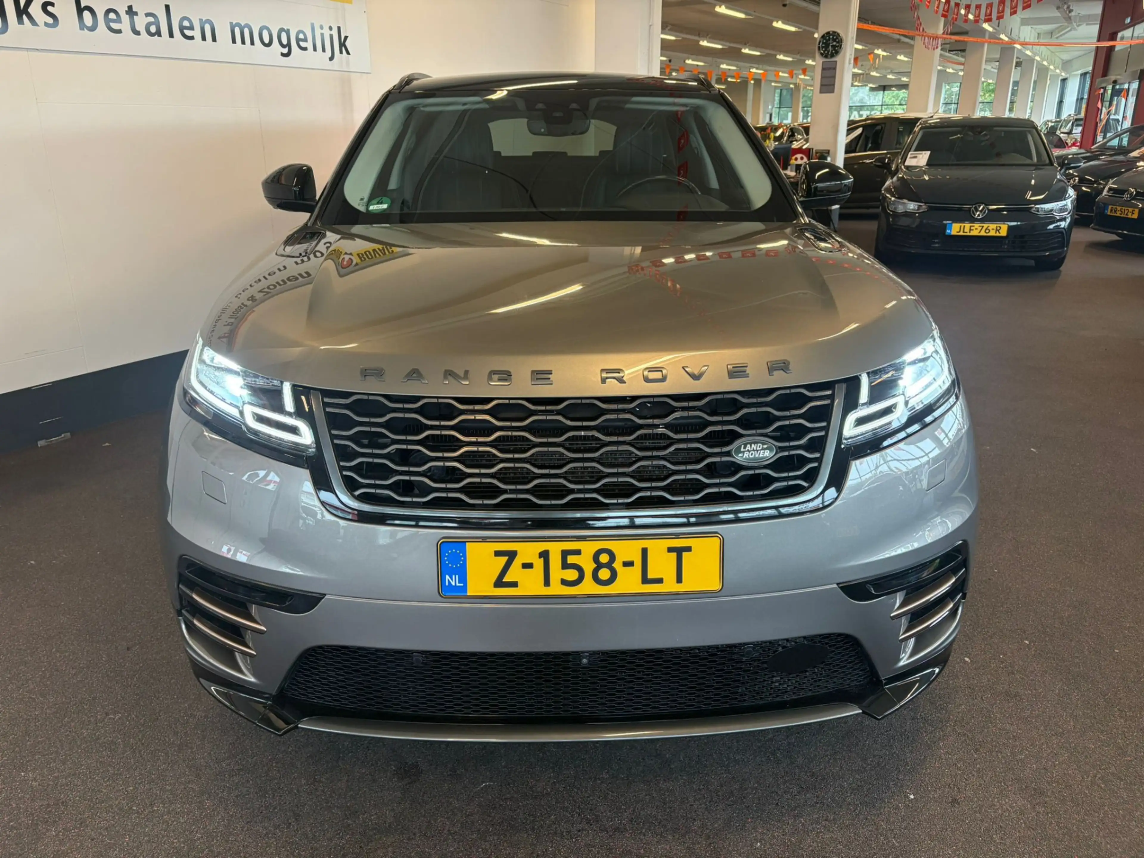 Land Rover Range Rover Velar 2.0 P300 Turbo AWD R-Dynamic HSE | Panoramadak | L — photo 3