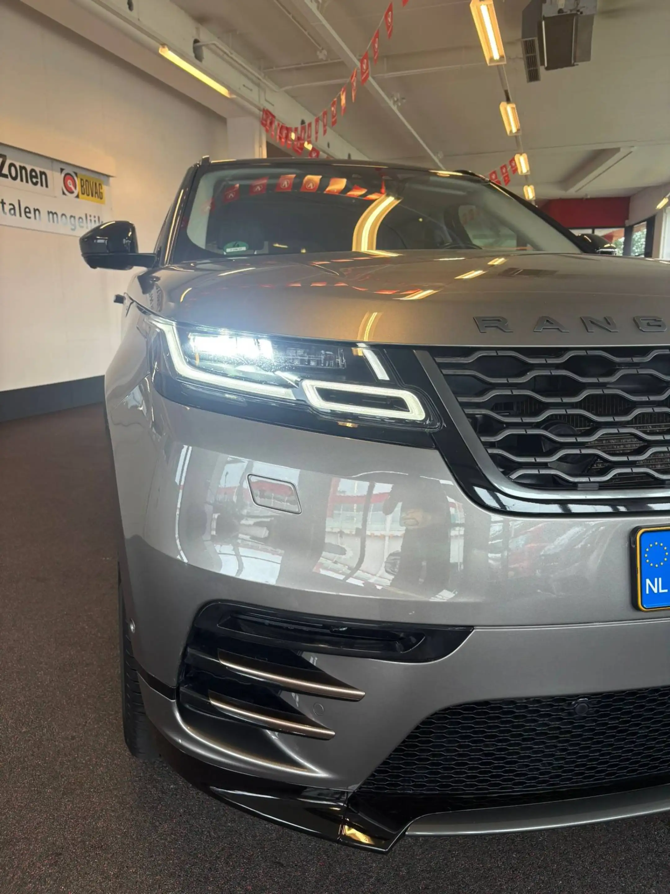 Land Rover Range Rover Velar 2.0 P300 Turbo AWD R-Dynamic HSE | Panoramadak | L — photo 25
