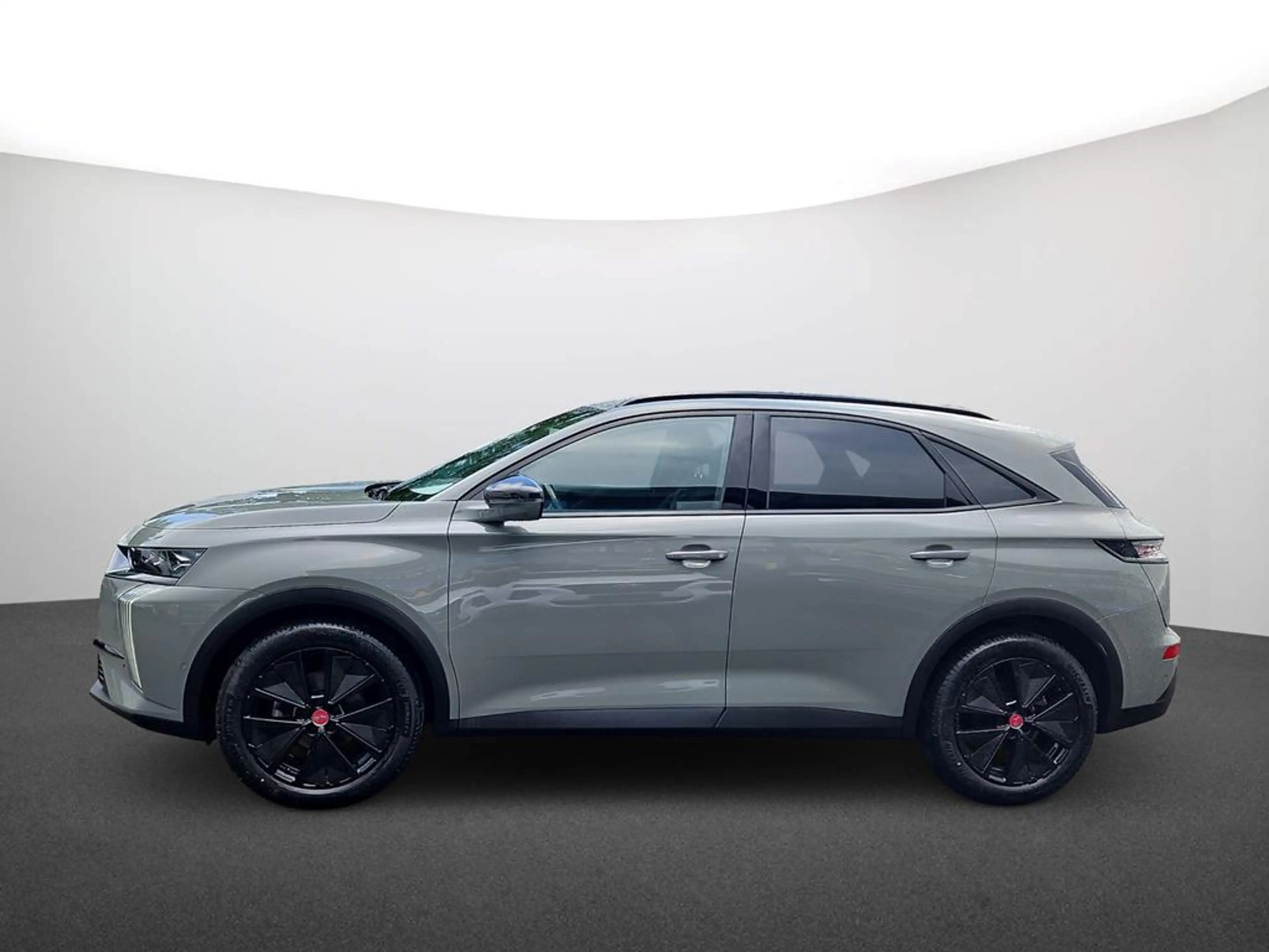 DS Automobiles DS 7 Performance Line+ Blue HDI 130 — photo 5