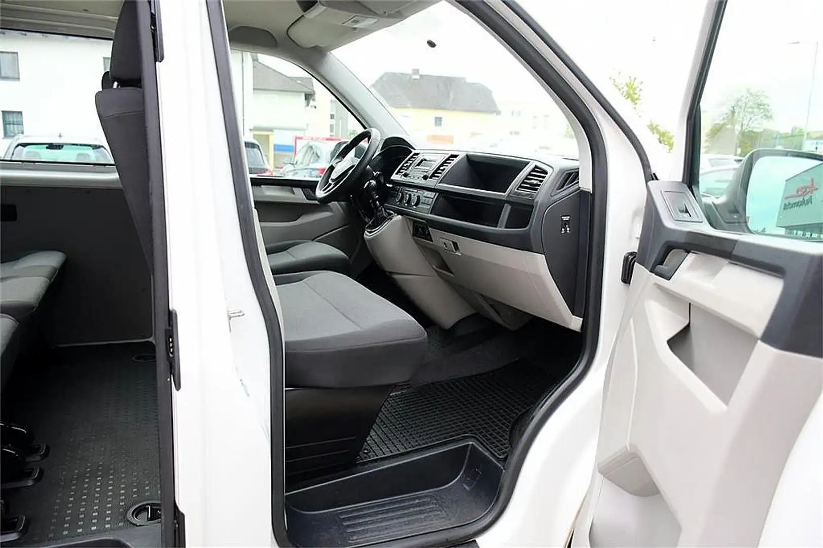 Volkswagen T6 Transporter T6 Doka-Kastenwagen LR 2,0 TDI BMT DOKA White - 2