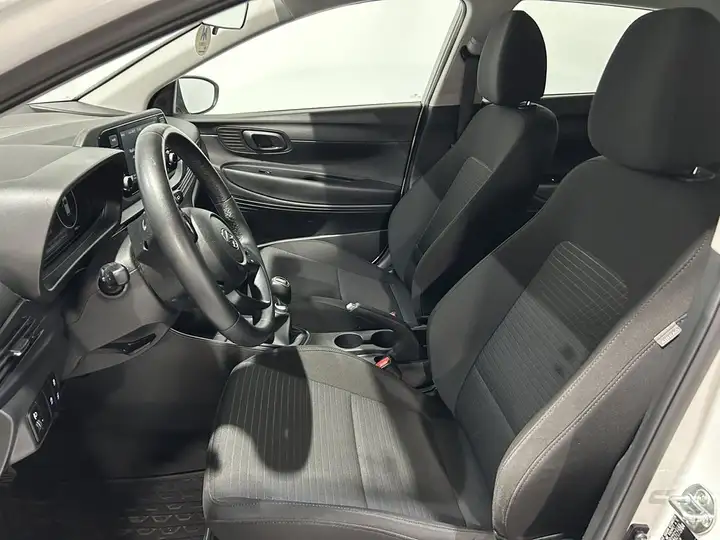 Hyundai i20 2022, foto 14