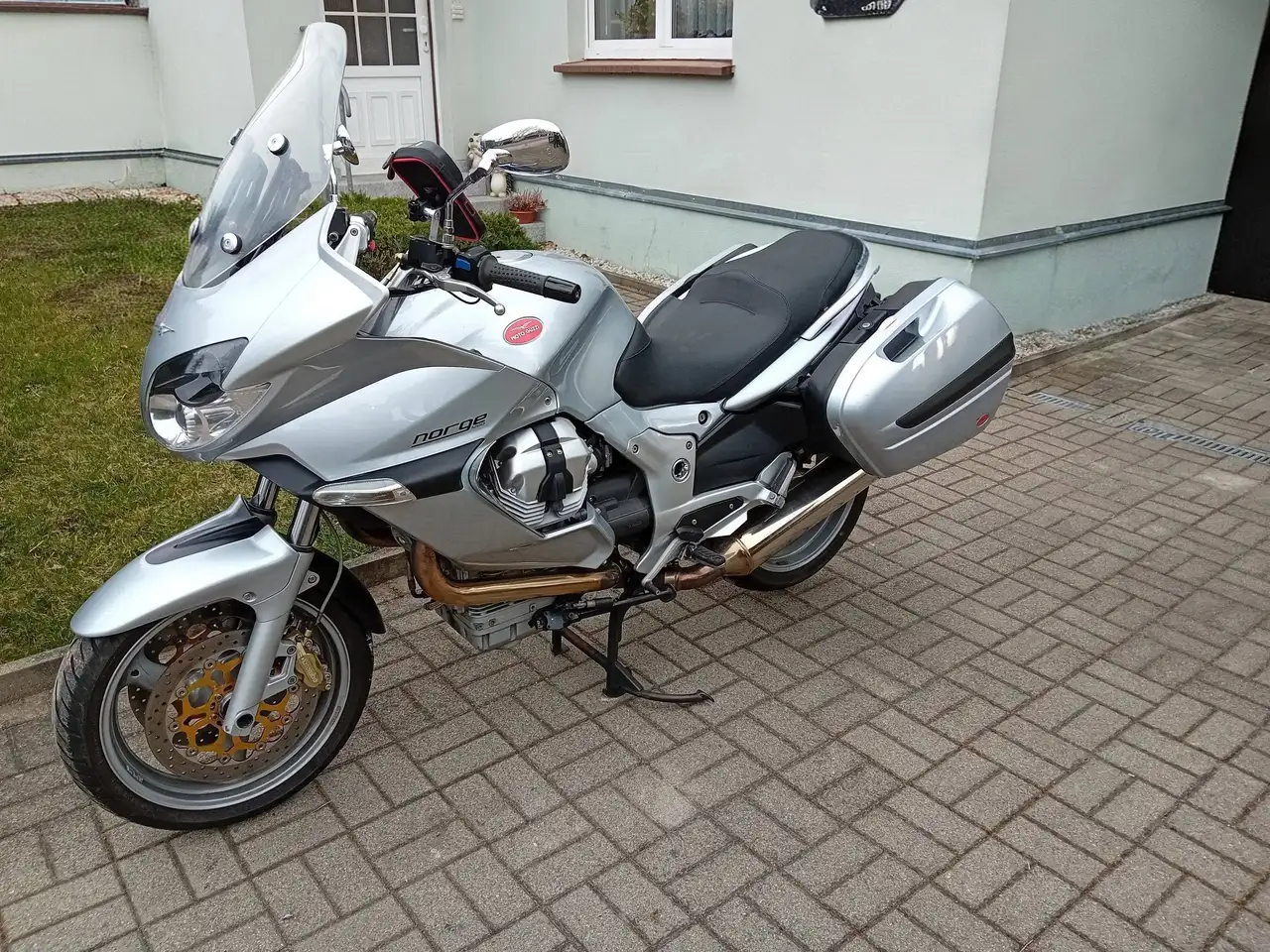 Moto Guzzi Norge 1200