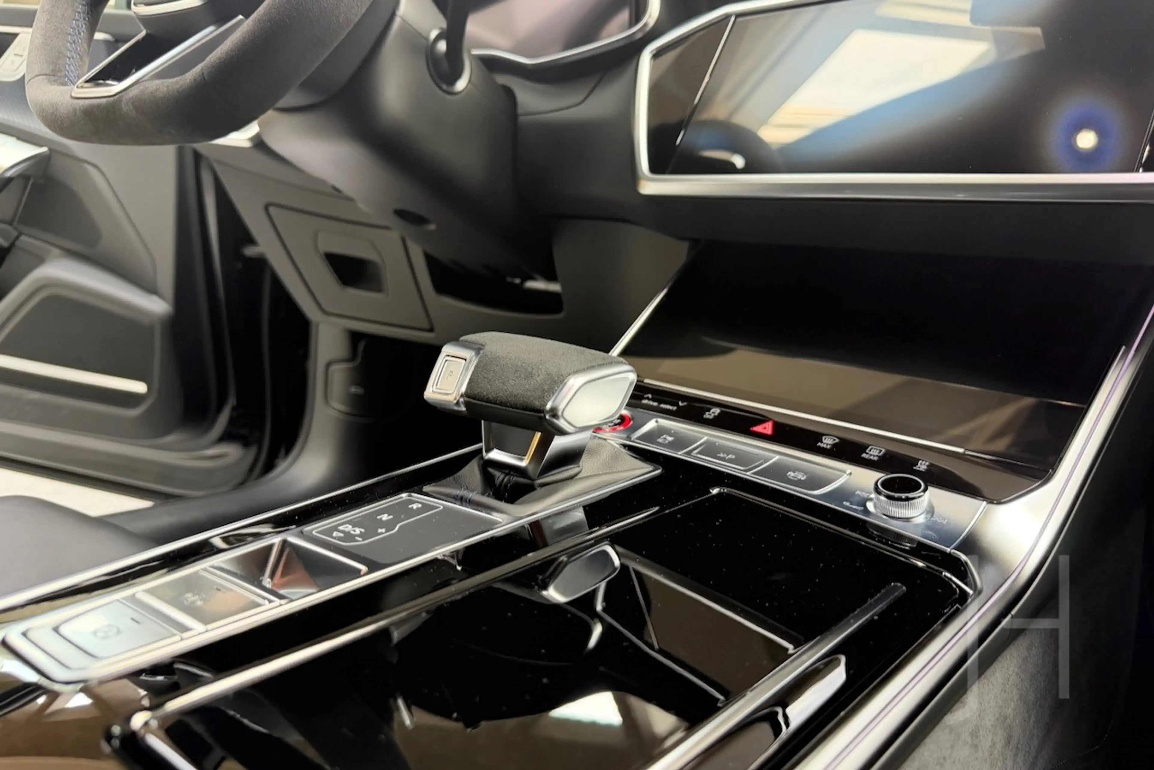 Audi RS6 Avant Performance — photo 8