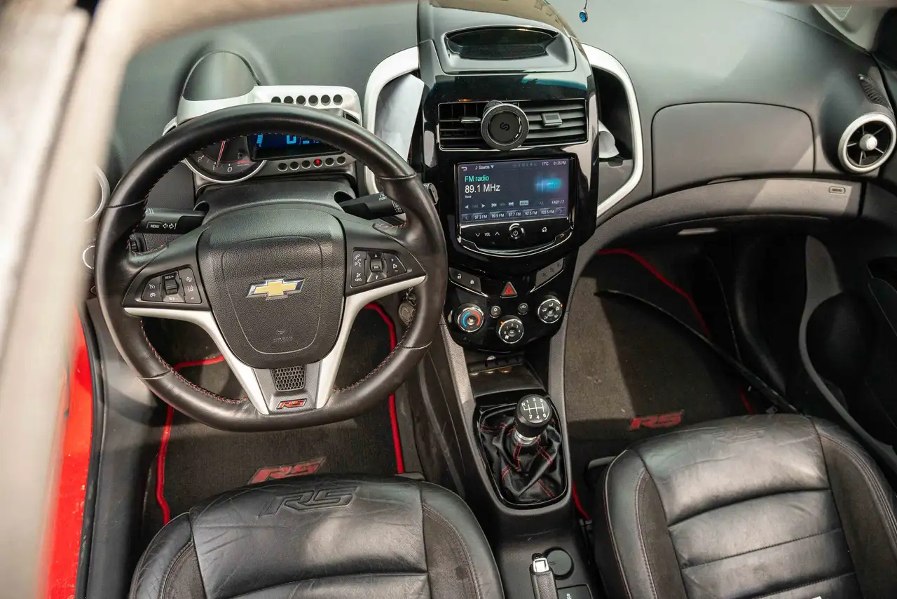 Chevrolet Sonic снимка Chevrolet Sonic