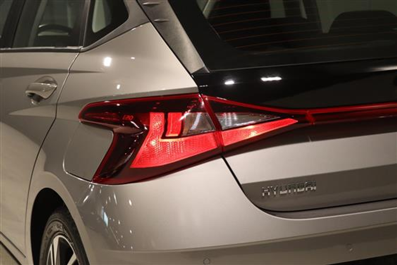 Hyundai i20 1.0T-GDI TECHNO MHEV — photo 23