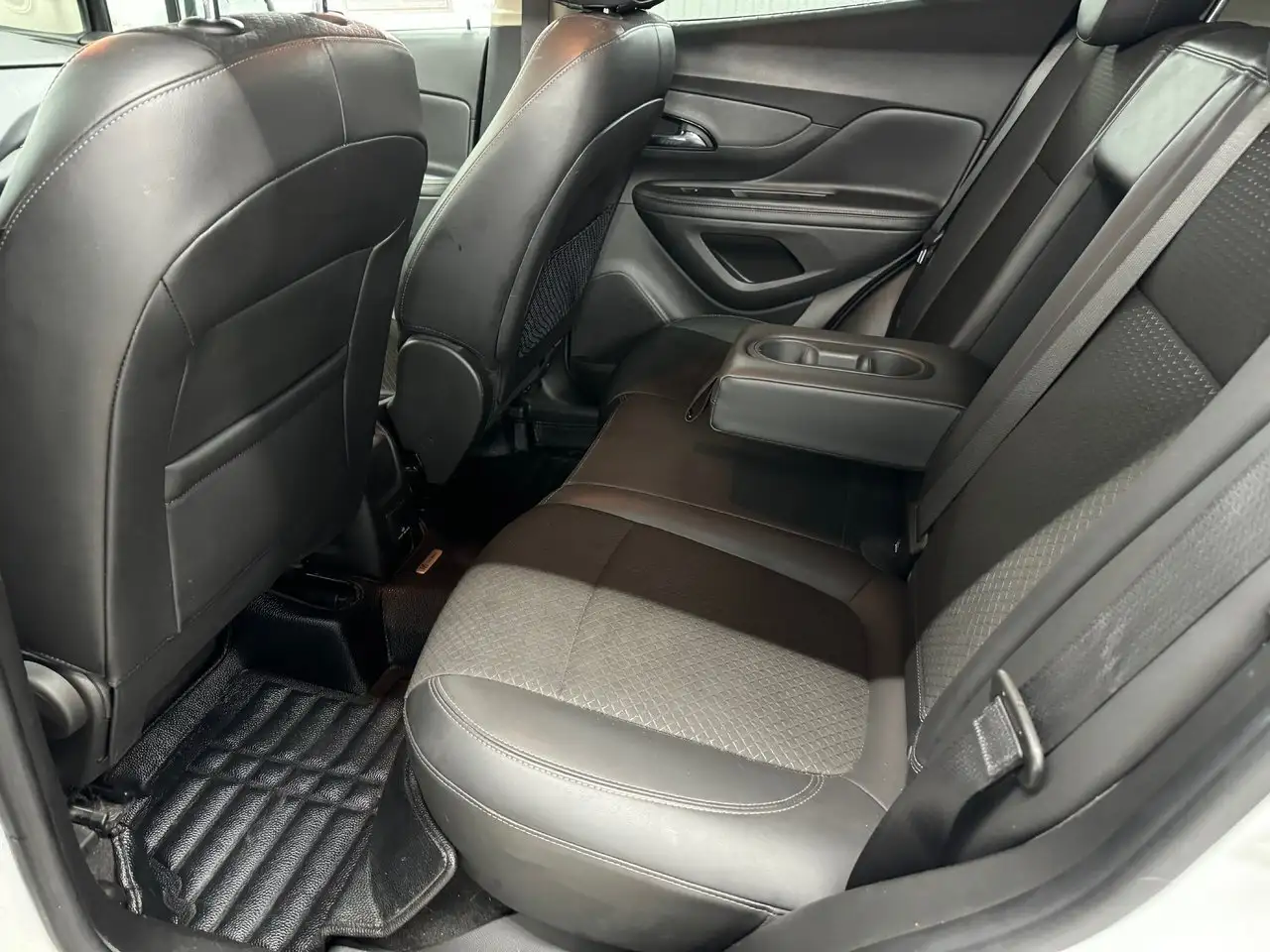Buick Encore снимка Buick Encore