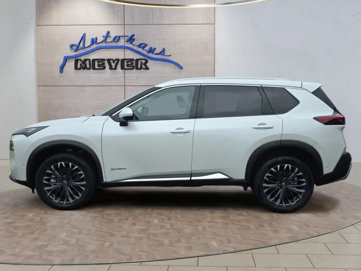 Nissan X-Trail Tekna 1.5 e-POWER e-4ORCE UPE=58300 Euro ** Alb - 2