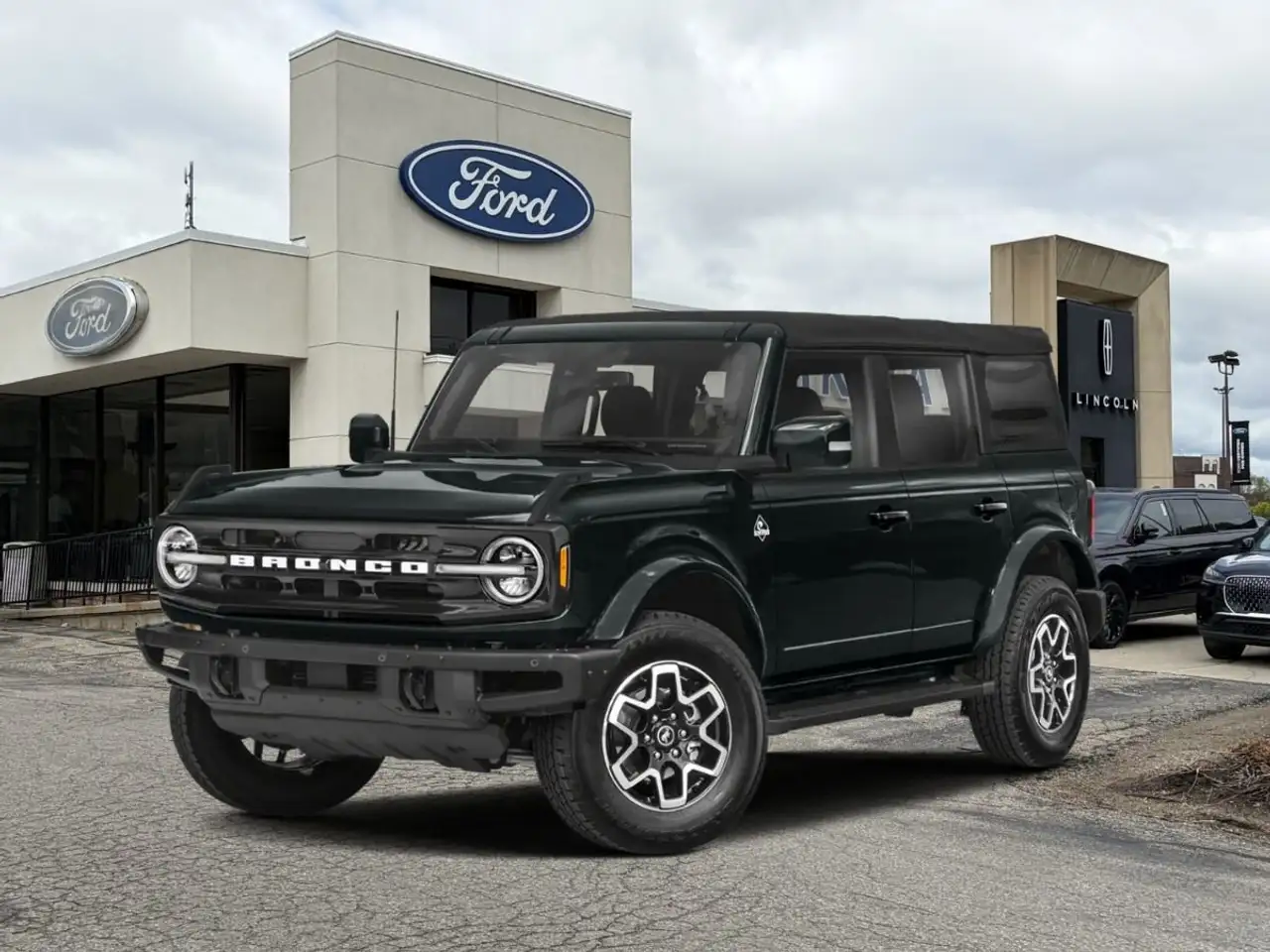 Ford Bronco снимка Ford Bronco