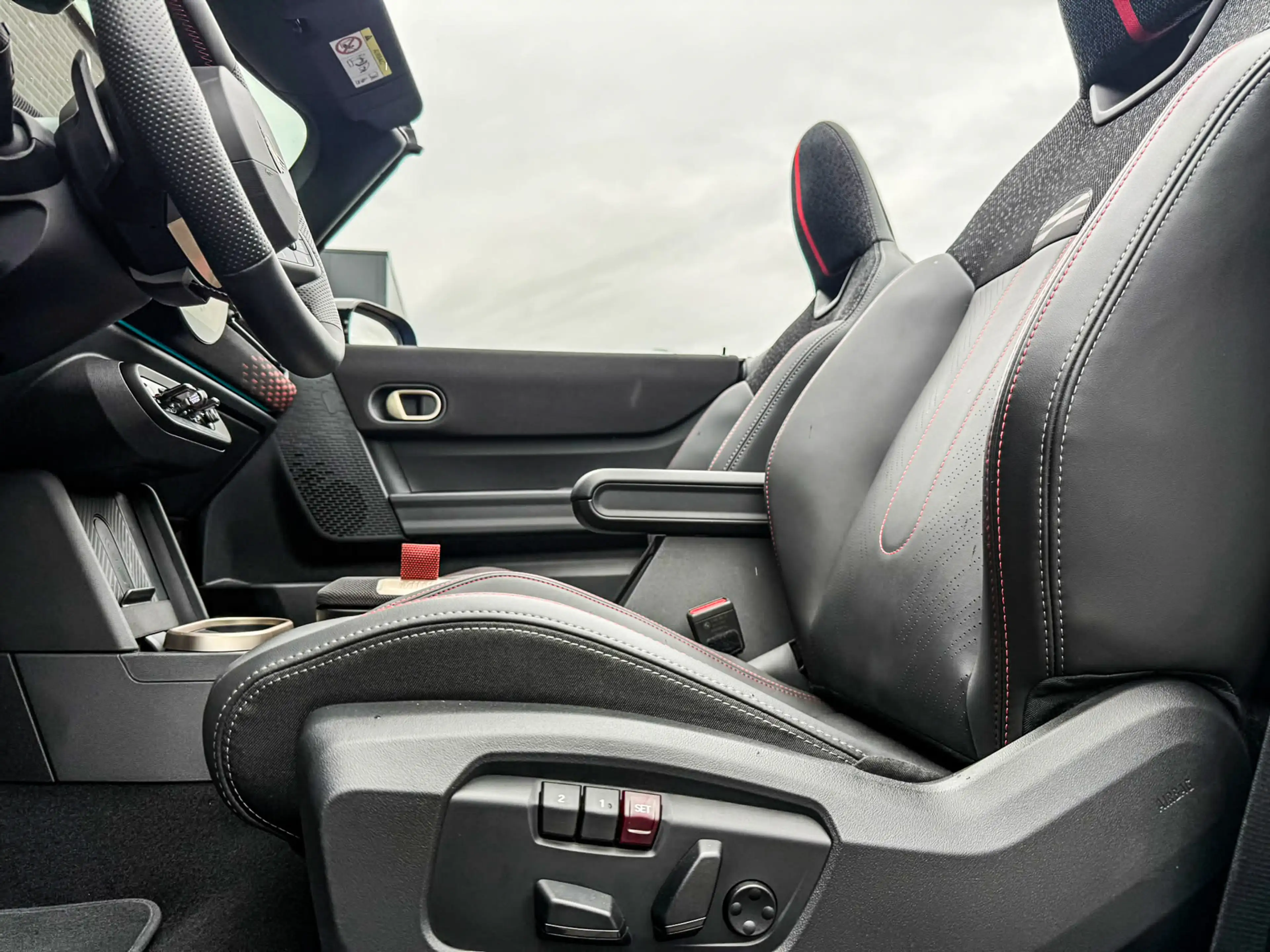 MINI Cooper S Cabrio 2.0 John Cooper Works XL F1 aut 204pk/Memory/Massa — photo 14