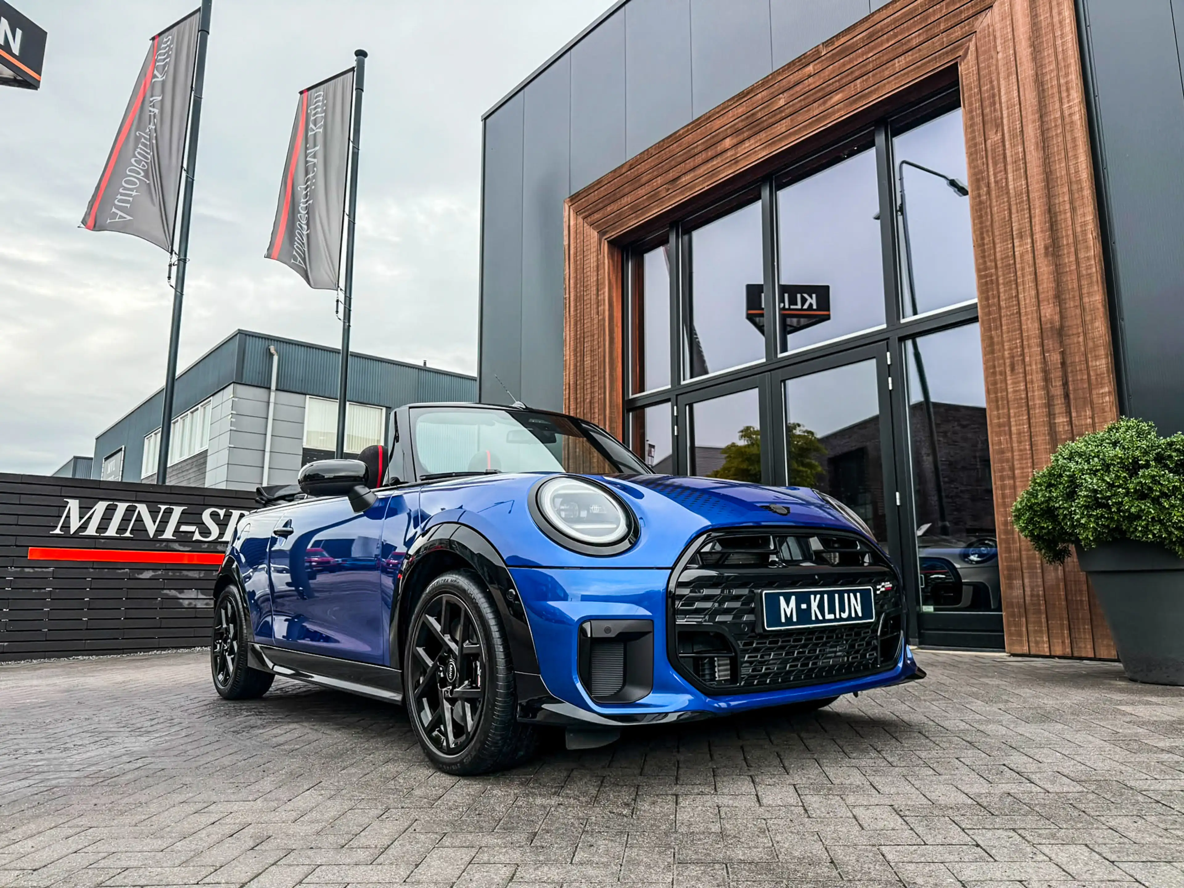 MINI Cooper S Cabrio 2.0 John Cooper Works XL F1 aut 204pk/Memory/Massa — photo 13
