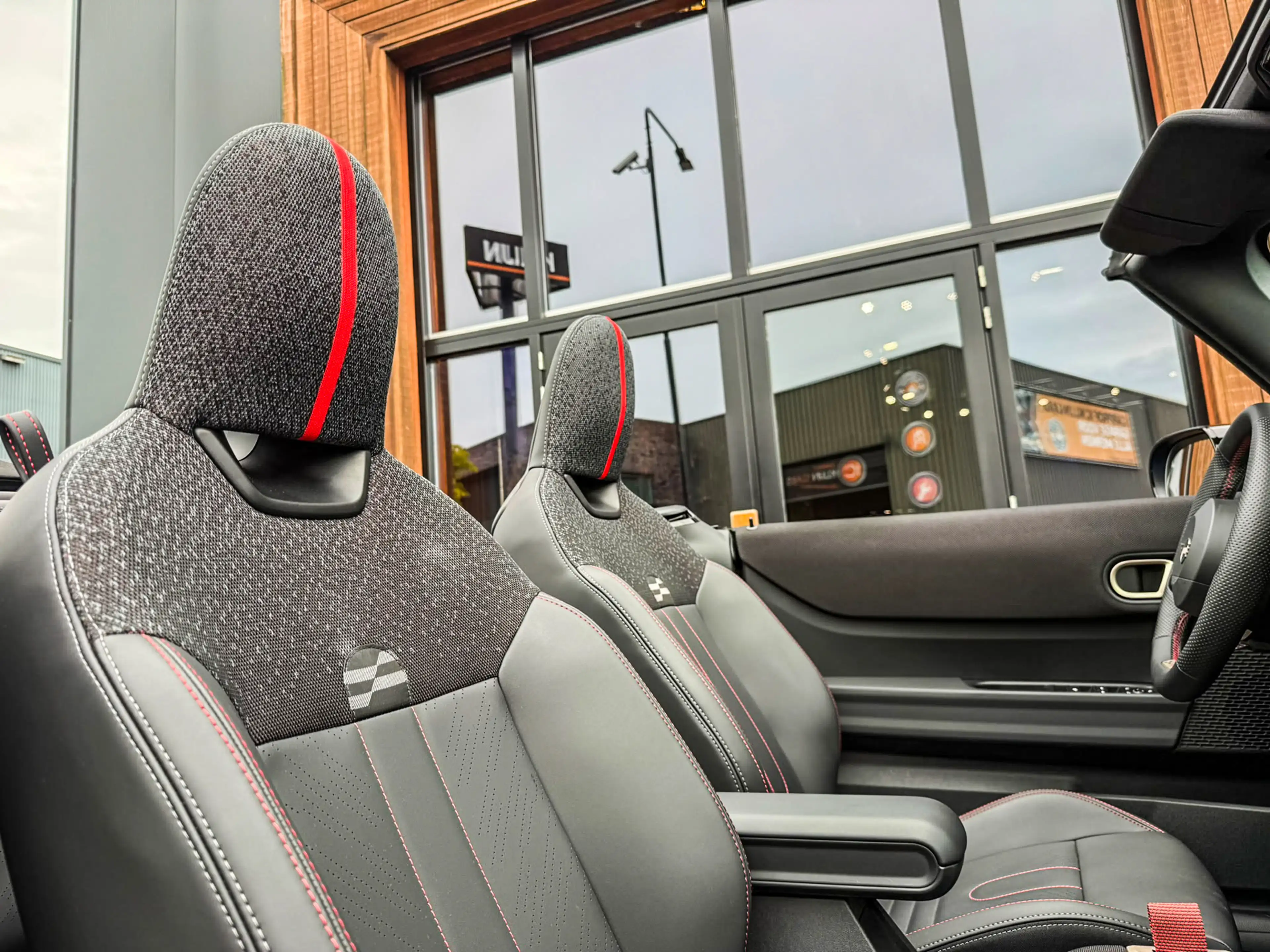 MINI Cooper S Cabrio 2.0 John Cooper Works XL F1 aut 204pk/Memory/Massa — photo 8