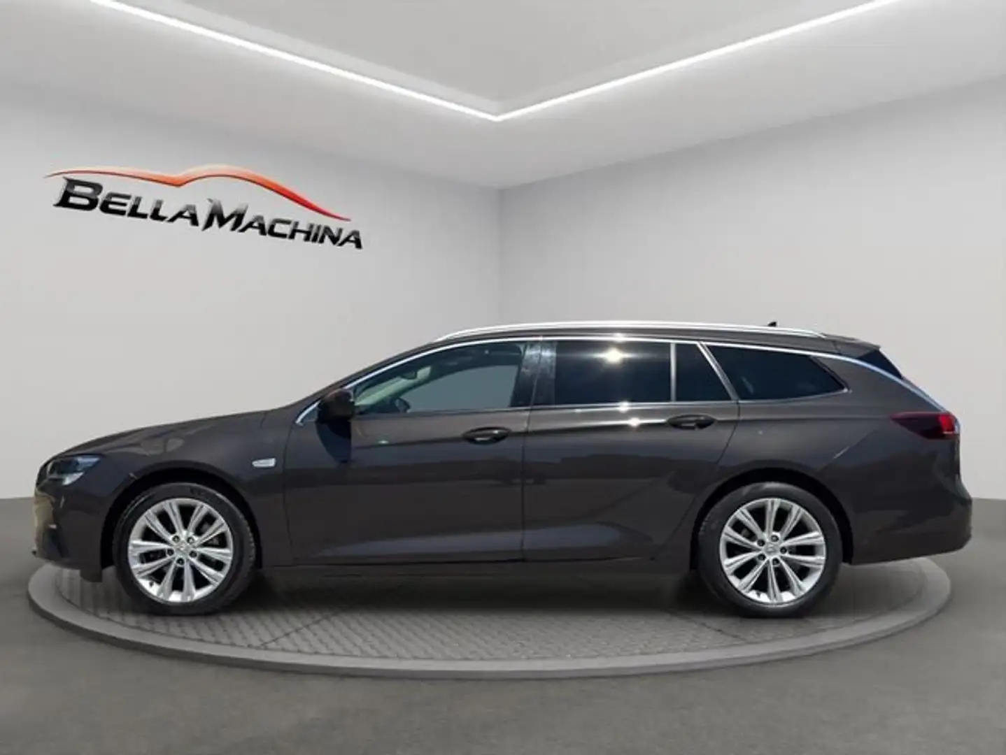 Opel Insignia ST 2.0D DVH S&S Business Elegance AT8 174 Negro - 2