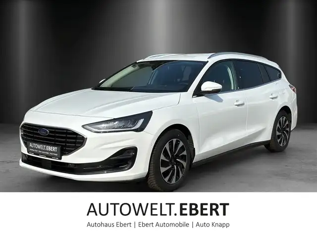 Ford Focus Titanium x Winter Pak. Fahrer. Pak. GJR