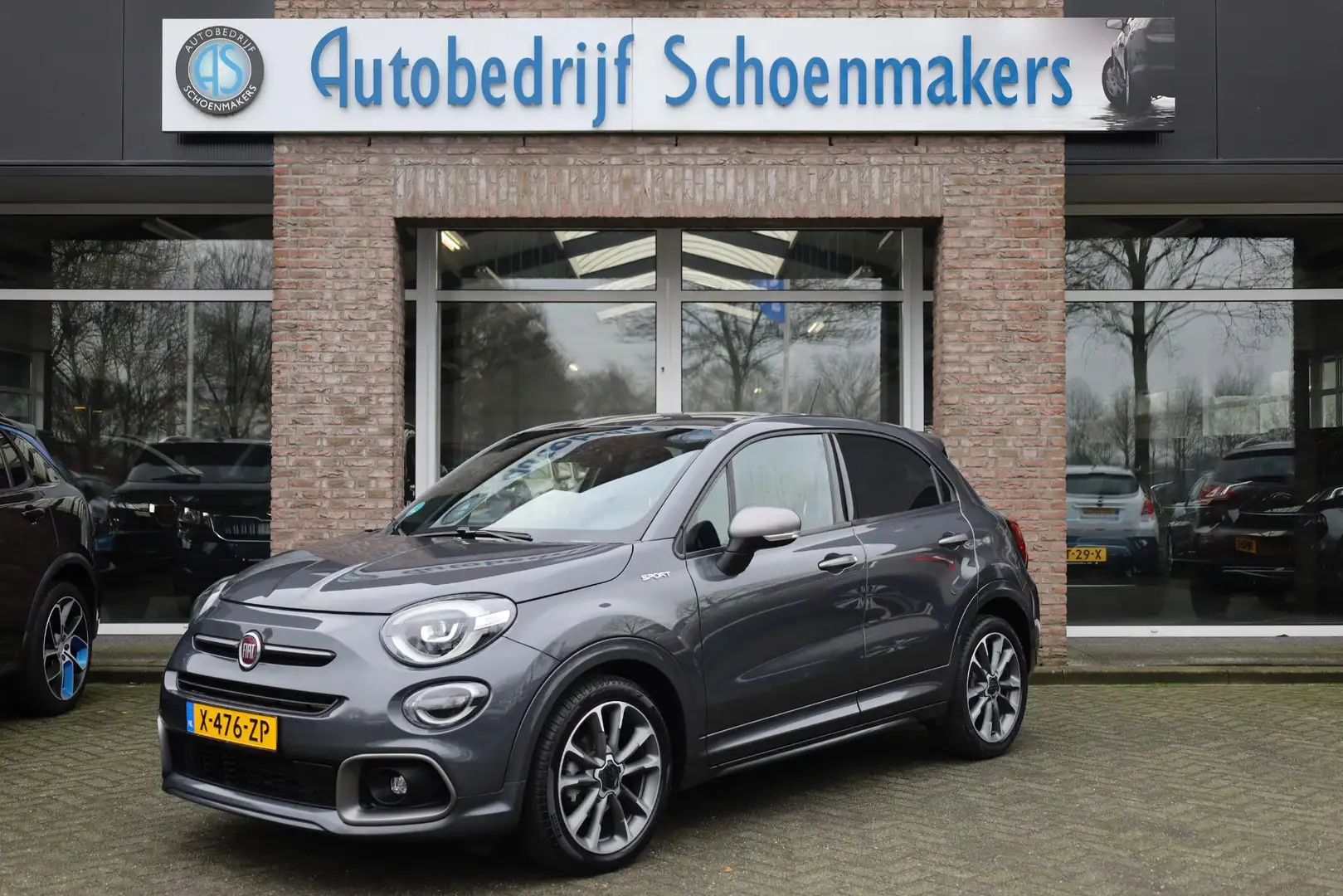 Fiat 500X 1.0 GSE Sport CAMERA LEER CARPLAY CRUISE DAB NAVI Grijs - 1