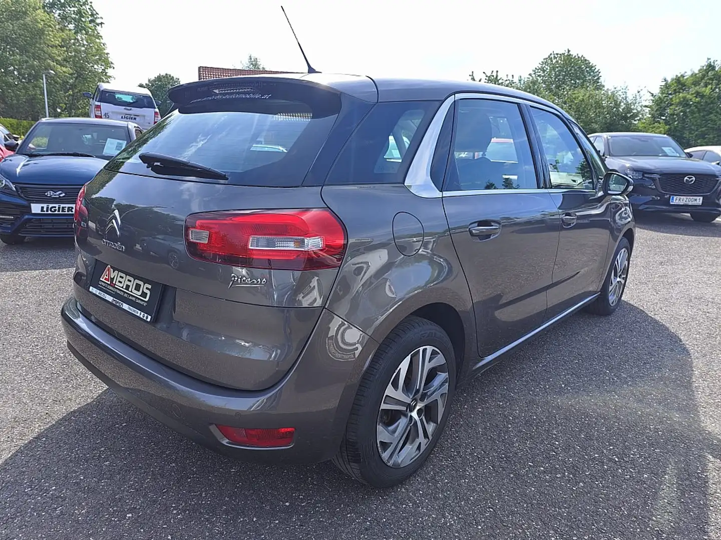 Citroen C4 Picasso PureTech 130 S&S Intensive Brun - 2