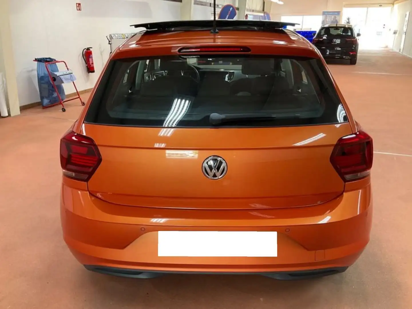 Volkswagen Polo 1.0 TSI DSG OPF Highline Orange - 2