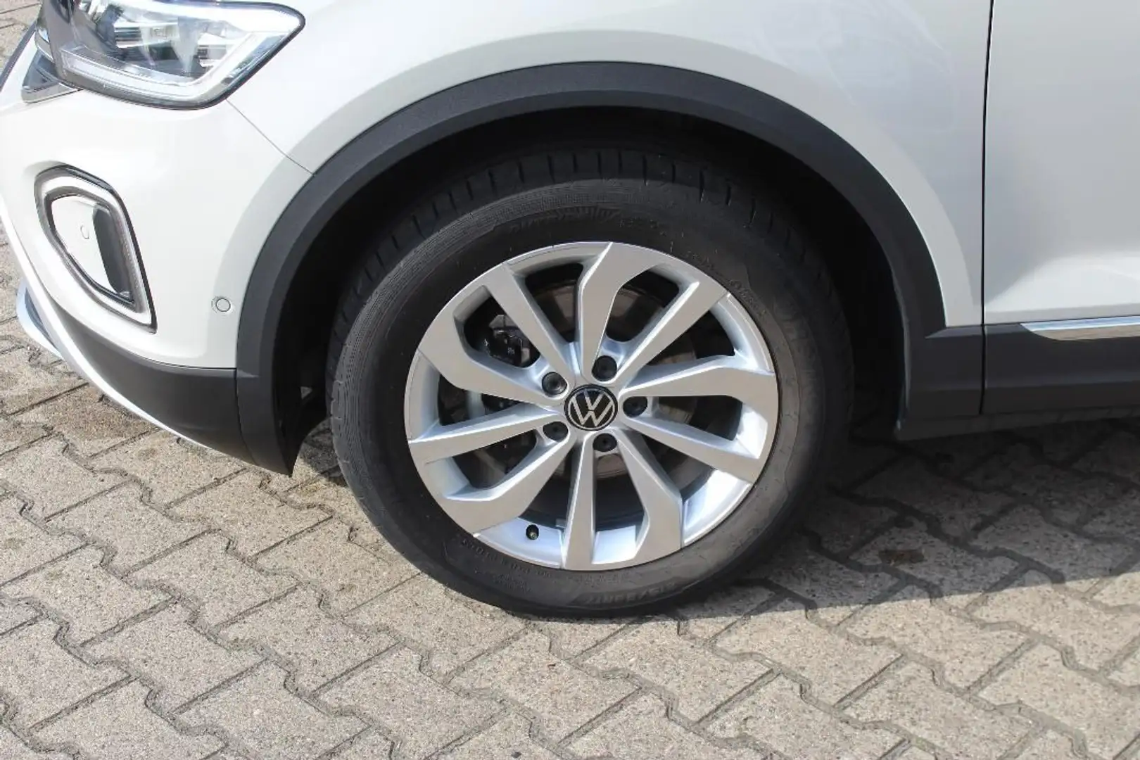 Volkswagen T-Roc T-ROC Style 1.5 TSI DSG Kamera Easy Open ACC Grijs - 2