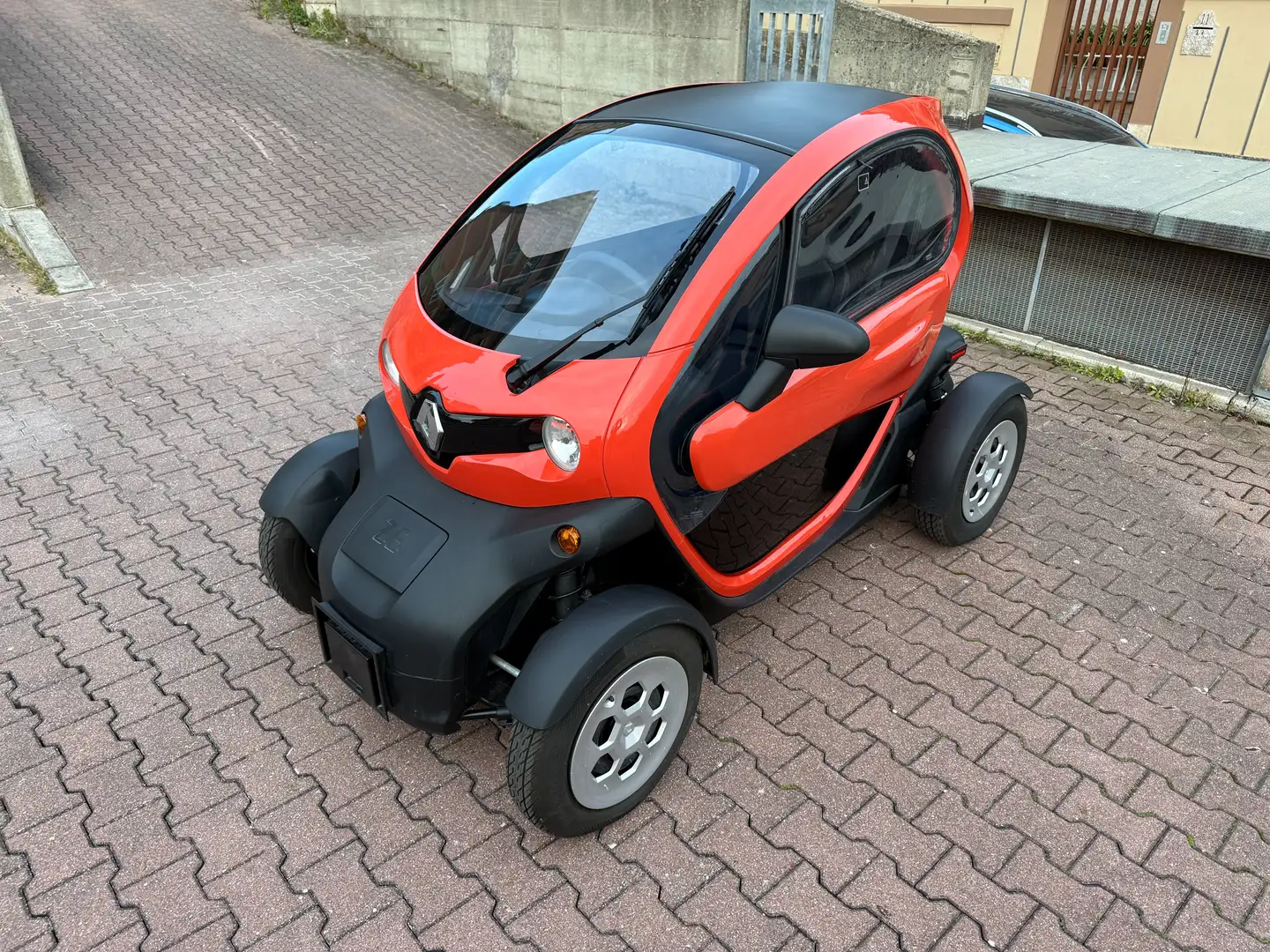 Renault Twizy 45 PARI AL NUOVO - SOLO 129 KM!!! Oranžová - 1