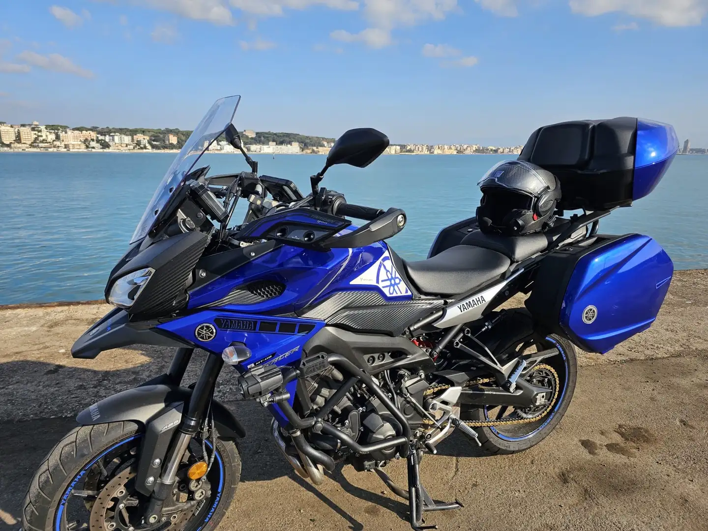 Yamaha Tracer 900 Albastru - 1