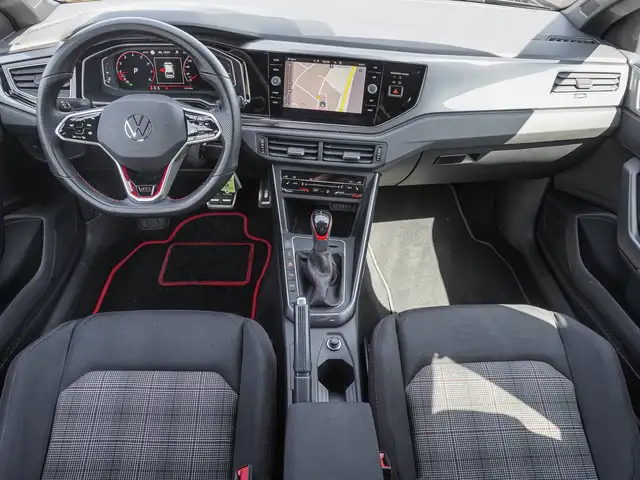 Volkswagen Polo view 10