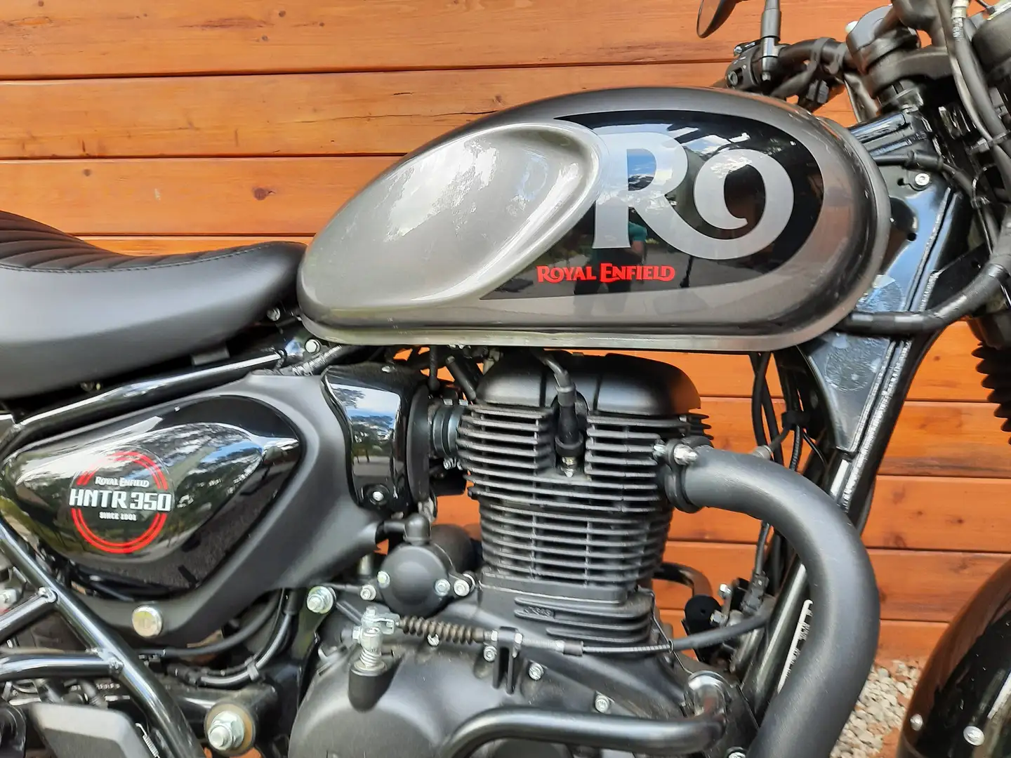 Royal Enfield Meteor 350 HNTR 350 Gris - 2