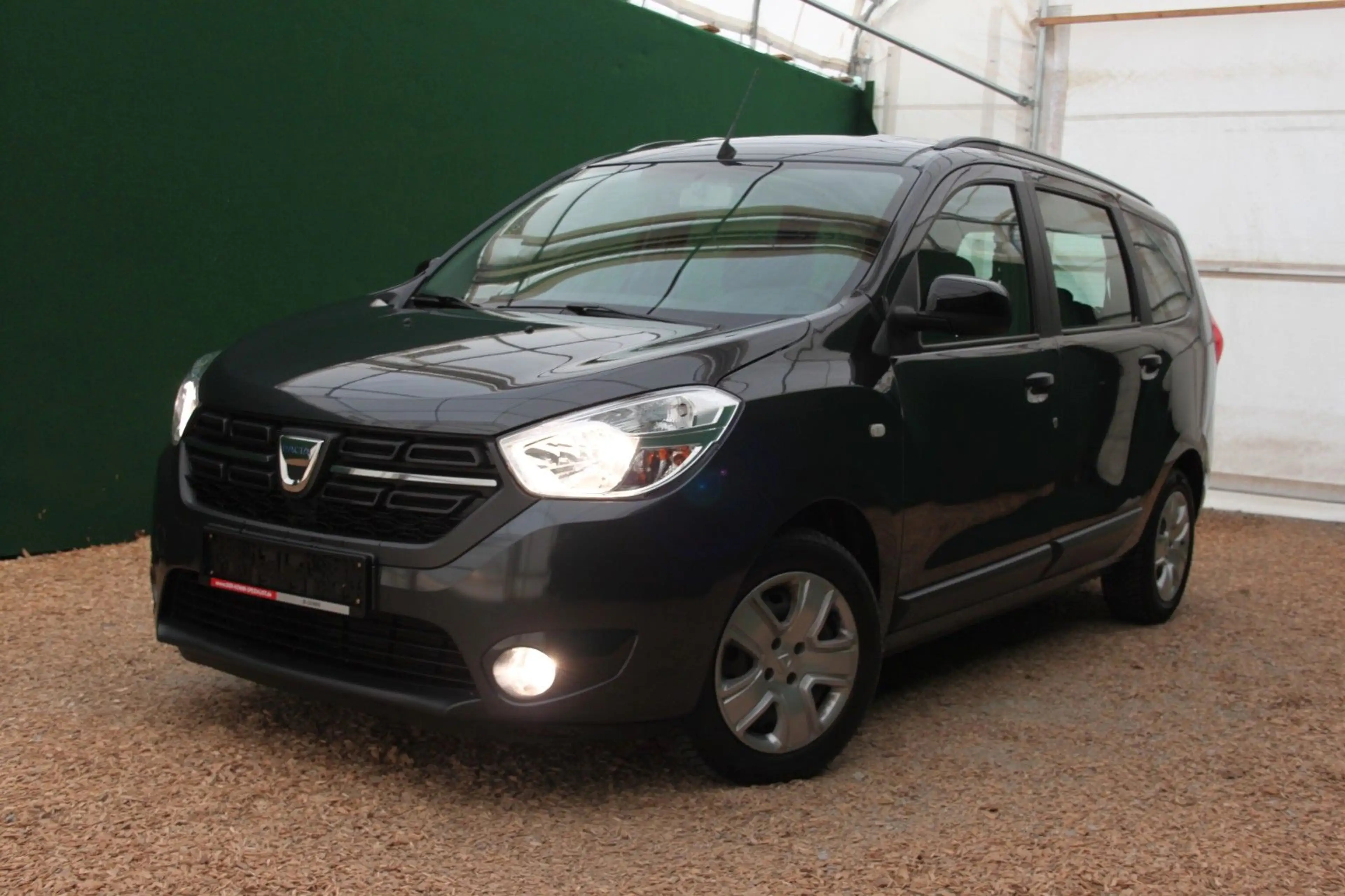 Dacia Lodgy TCe 100/ PDC/ Klima/ SHZ/ Navi/ nur 35 tkm — photo 3