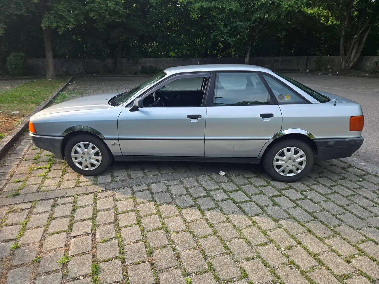 Audi 80, foto 8