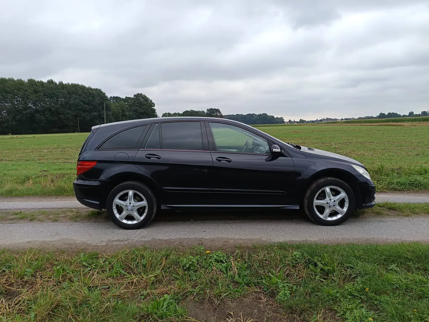 Mercedes-Benz R 280 R-Klasse R280 TÜV 02/28 AMG-Paket 6-Sitzer - 2