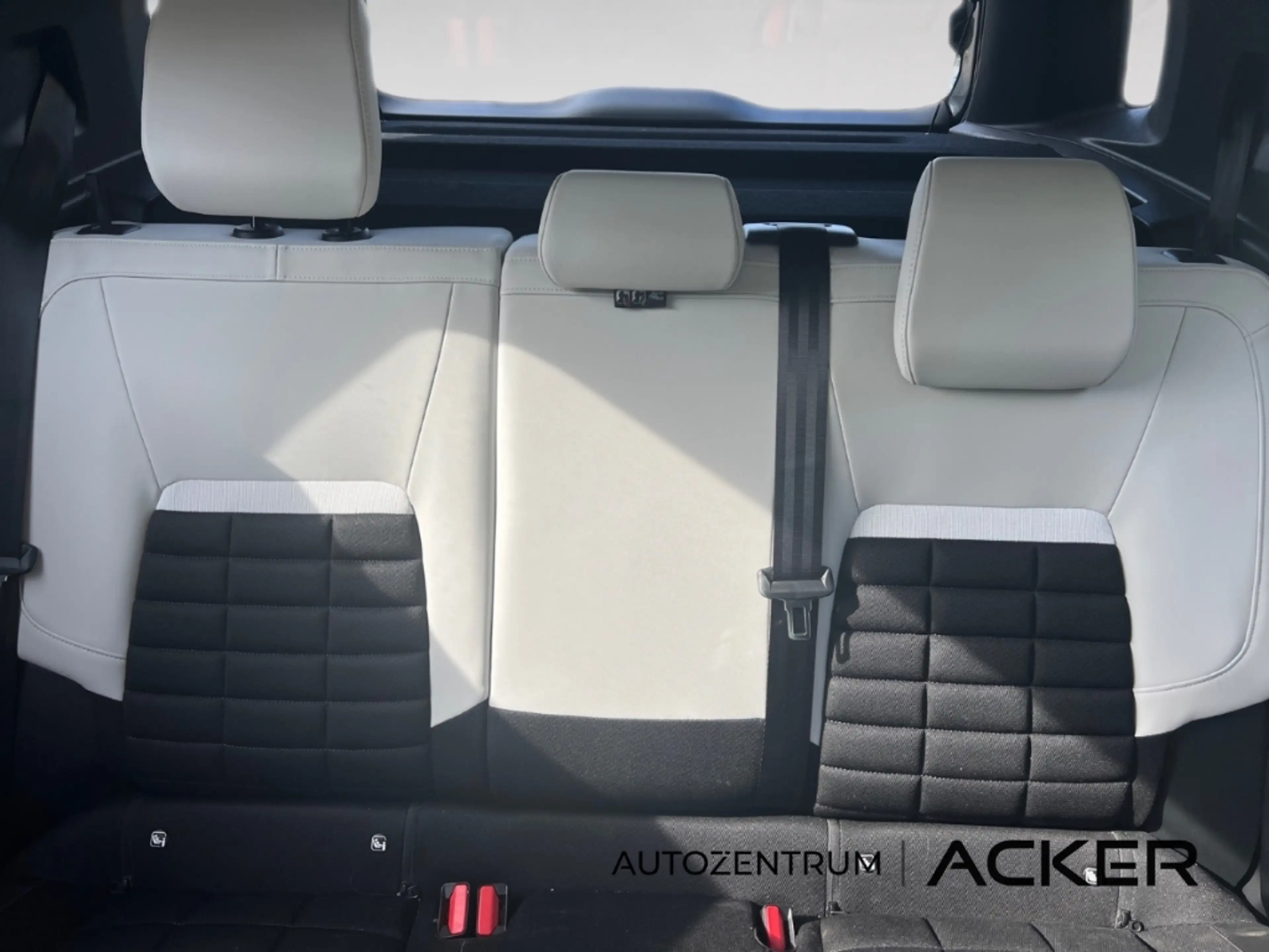 Citroen C3 Aircross 113 Max 54kWh WinterP/Navi -34%* — photo 14