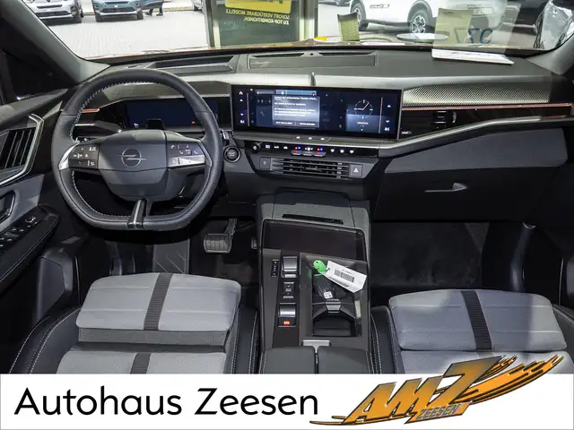 Opel Grandland view 7