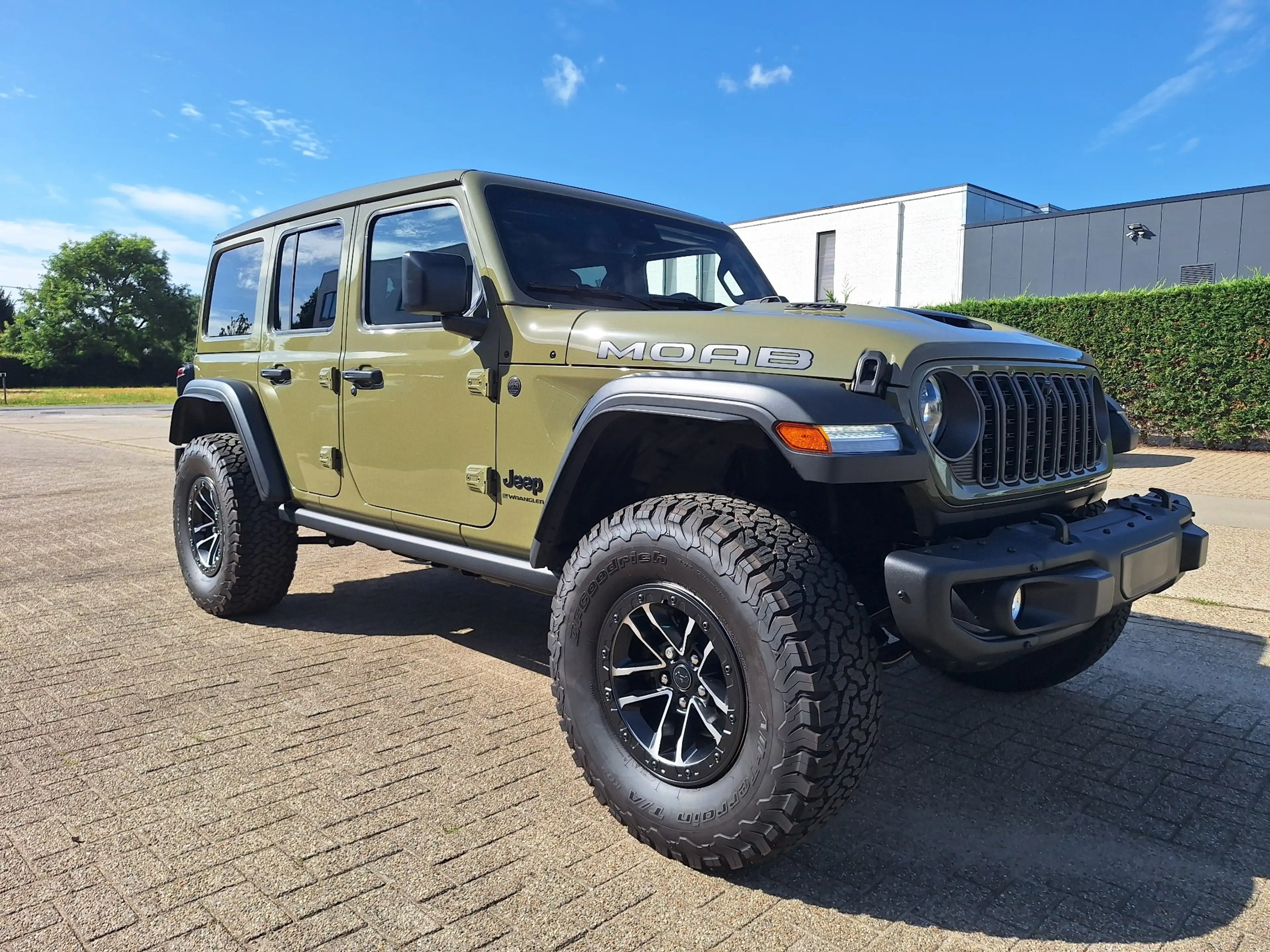 Jeep Wrangler 6.4 Hemi Moab — photo 5
