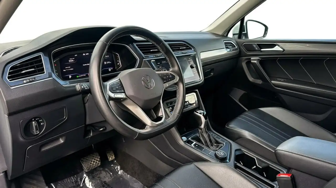 Volkswagen Tiguan photo Volkswagen Tiguan