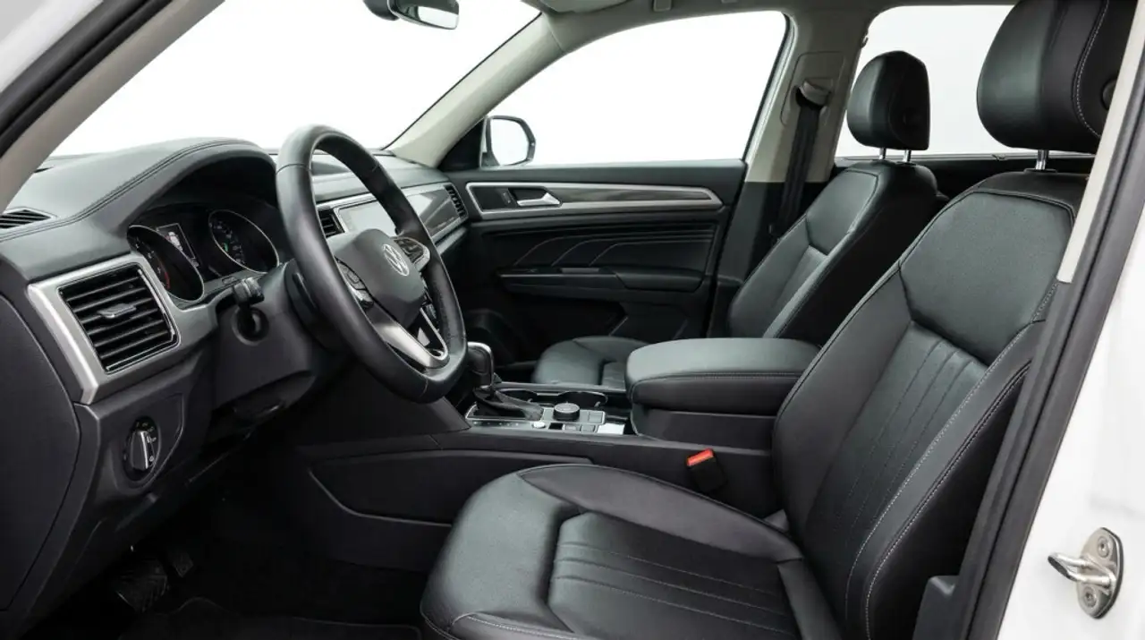 Volkswagen Tiguan photo Volkswagen Tiguan