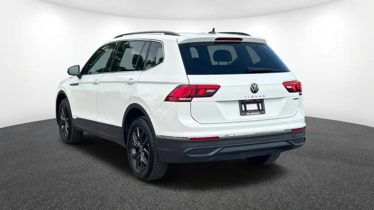 Volkswagen Tiguan photo Volkswagen Tiguan