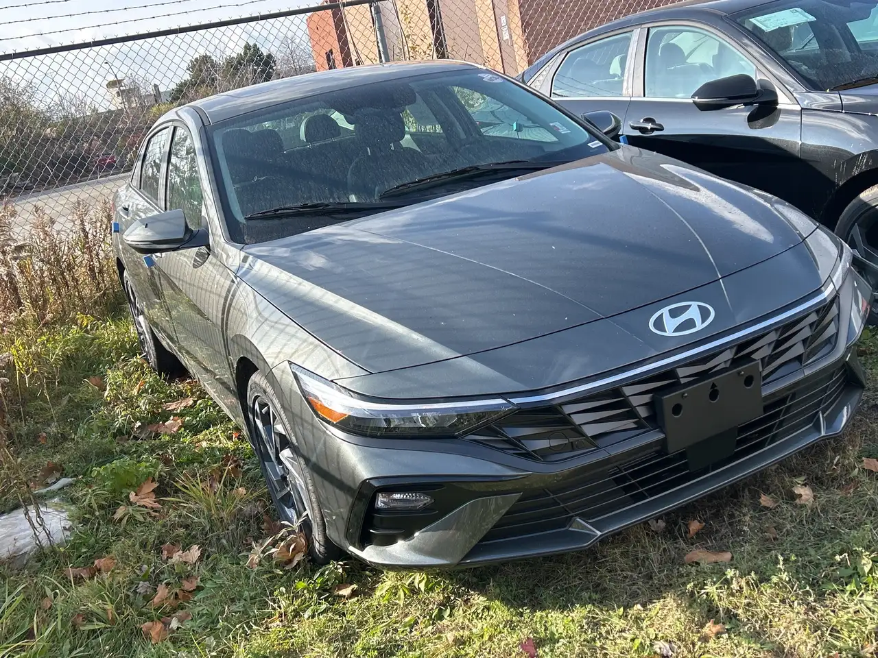 Hyundai ELANTRA снимка Hyundai ELANTRA