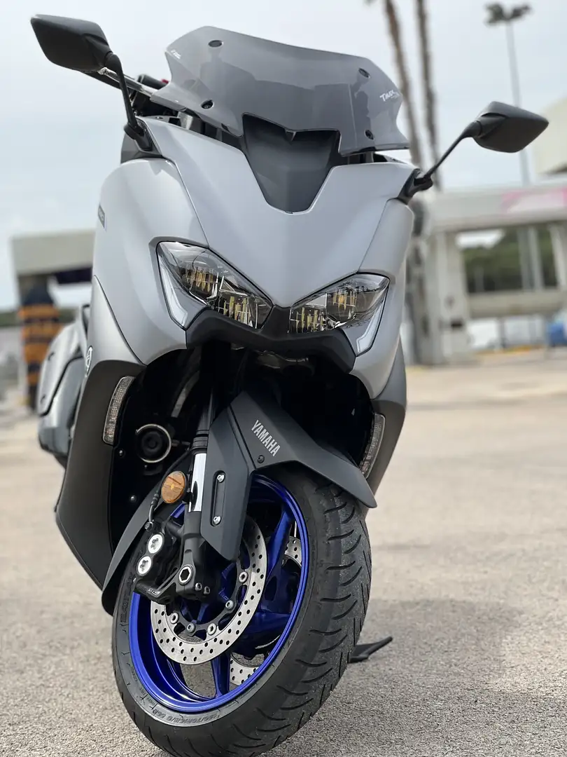 Yamaha TMAX 560 - 1