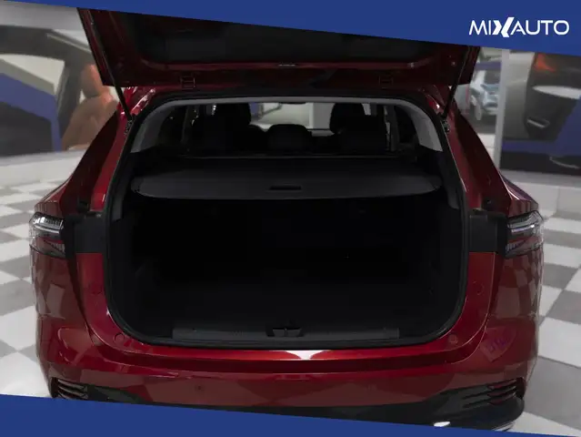 MG HS view 7