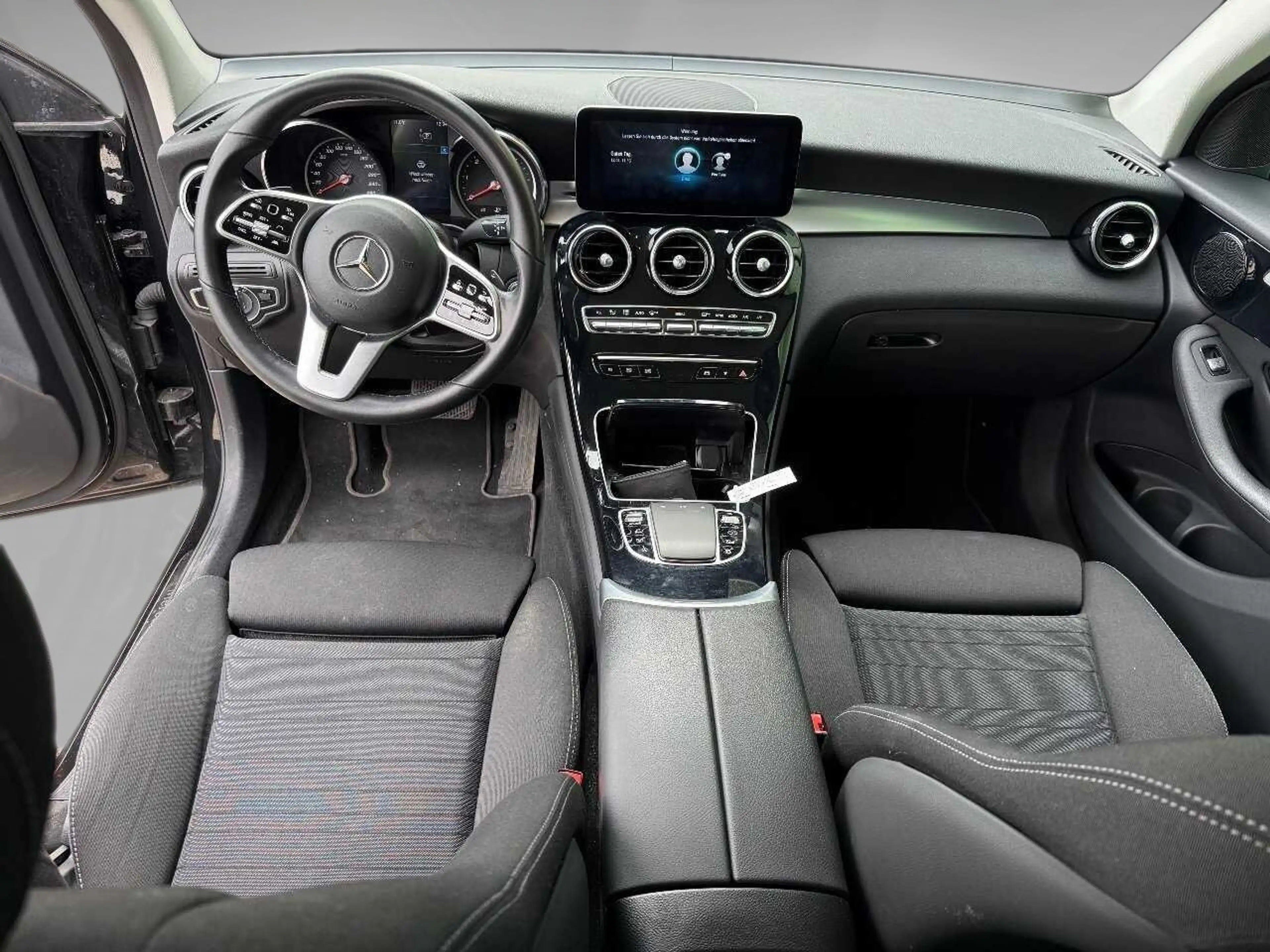 Mercedes-Benz GLC 220 d 4Matic ACC BLIS El.Heckkl. Key — photo 5