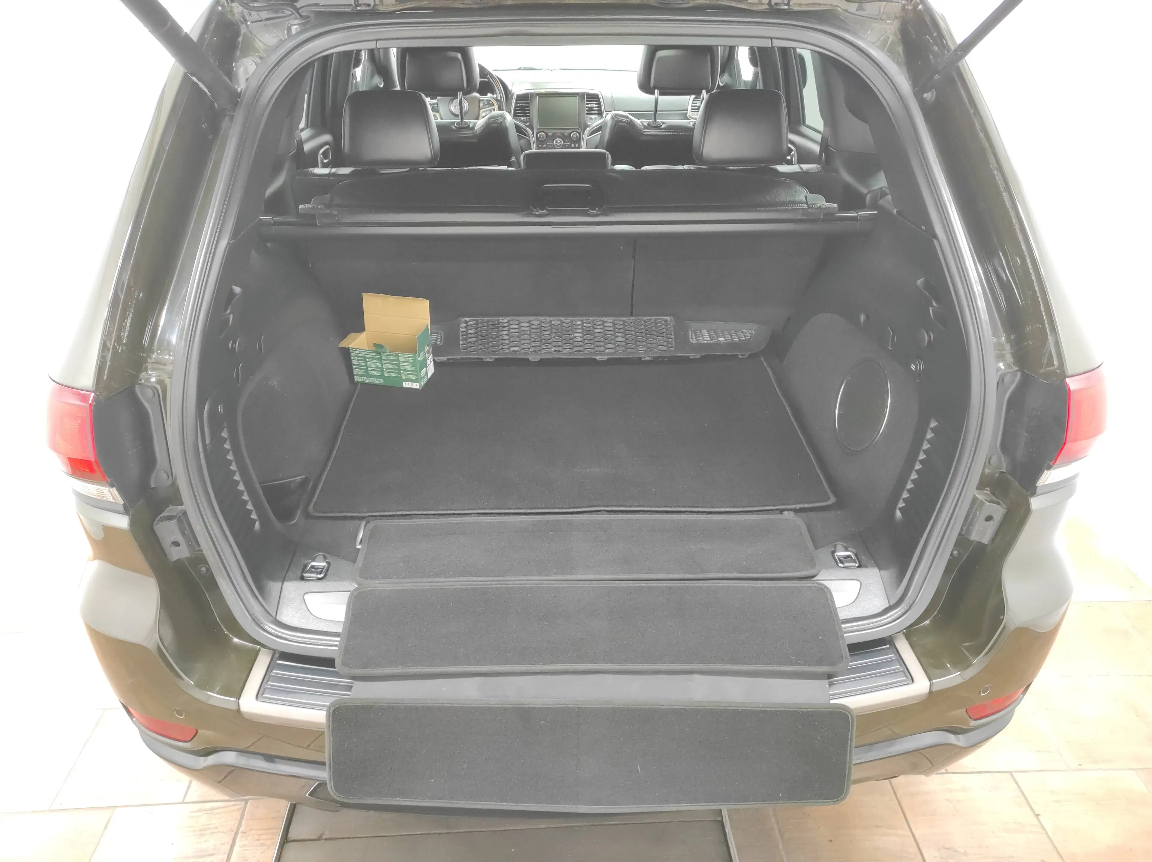 Jeep Grand Cherokee 3.0 CRD 1941-Limited 4X4 KAMERA NAVI AUTOMATIK LED — photo 14