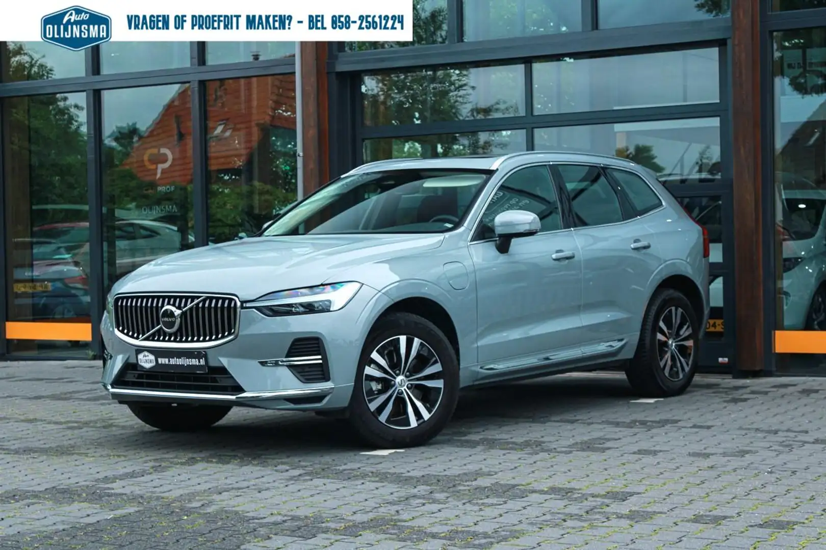 Volvo XC60 2.0 T6 Plug-in hybrid AWD Core Bright|LongRange|Cl Grijs - 1
